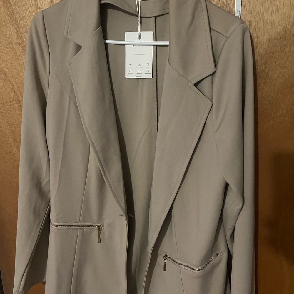 Genhoo Elegant Tan Women's Blazer